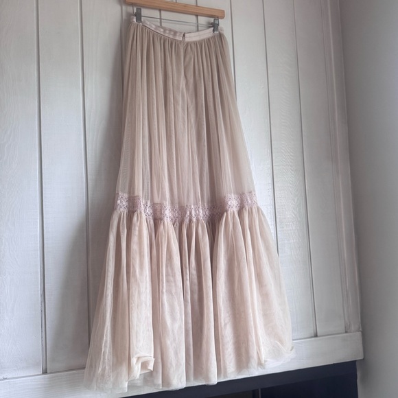 Needle & Thread Lace Tulle Maxi Skirt - Picture 4 of 7